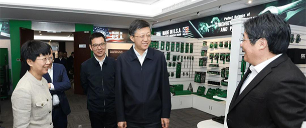 浙江省委常委、杭州市委书记刘非一行莅临热博登录_热博REBO（中国）调研